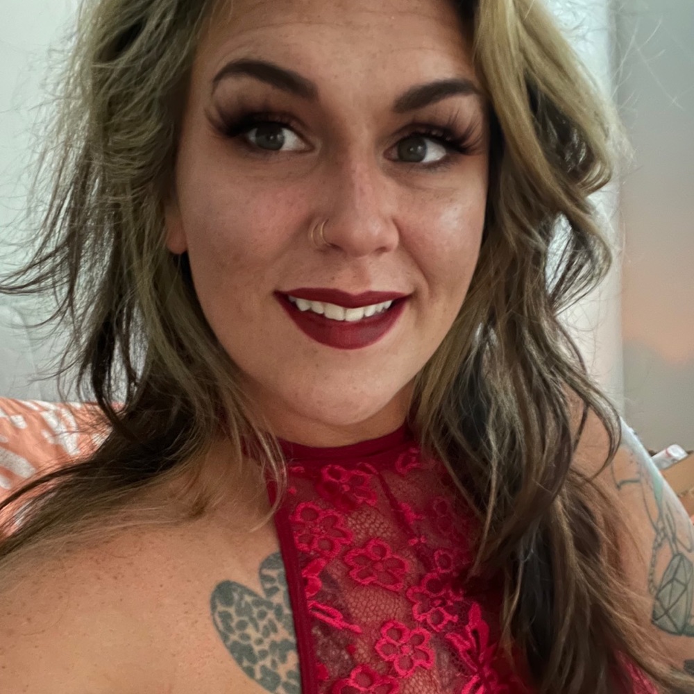 Meet your Posher, Caitlyn